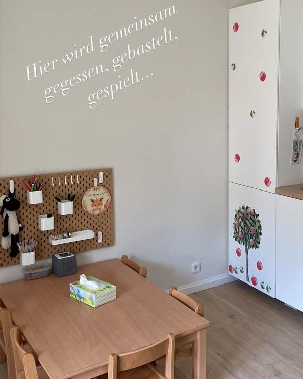 Essbereich der Kindertagespflege Zwergenwald – gemeinsam essen, basteln und spielen